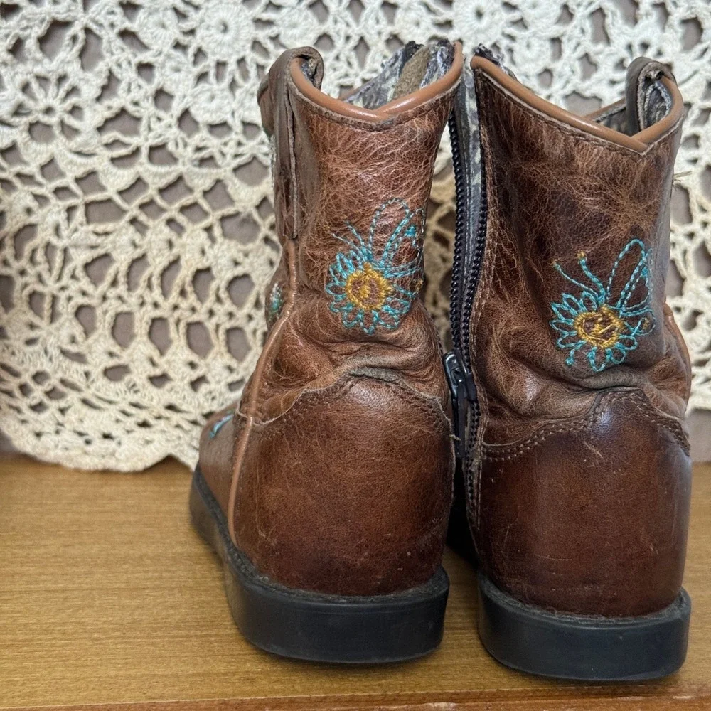 Shyanne Girls Cowboy Boots Square Toe Embroidered Flowers Brown‎ Size 7D Western